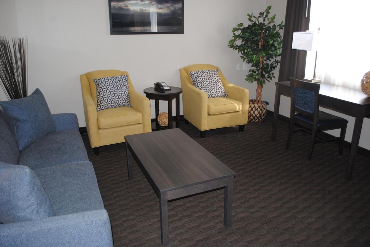 Days Inn & Suites By Wyndham Lindsay Exterior foto